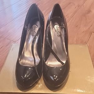 Black high heels , candies, size 8